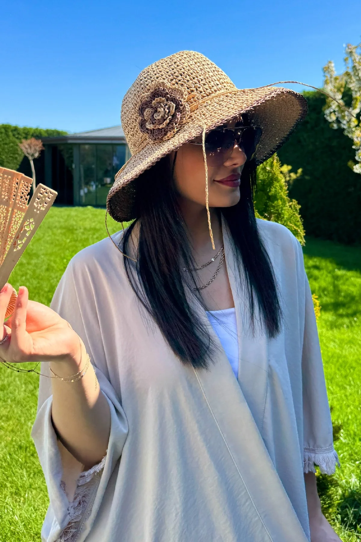 Çiçek Detaylı Örgü Bucket Hasır Şapka Camel - 1